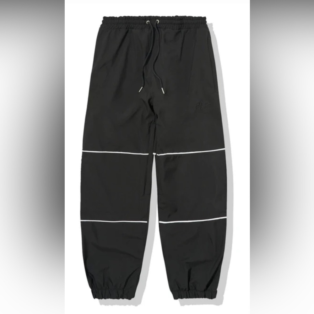 FYVE Baggy Jogger Black Snowboarding Pant